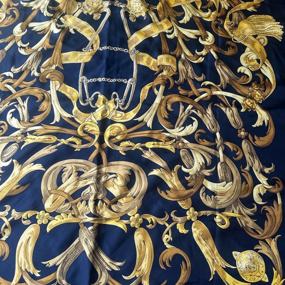 Hermes Gold and Black scarf 34 x 34